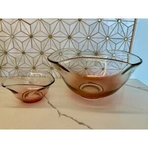 Vintage Pink Ombre Glass Chip & Dip Bowl Set –‎ Mid-Century Modern Elegance